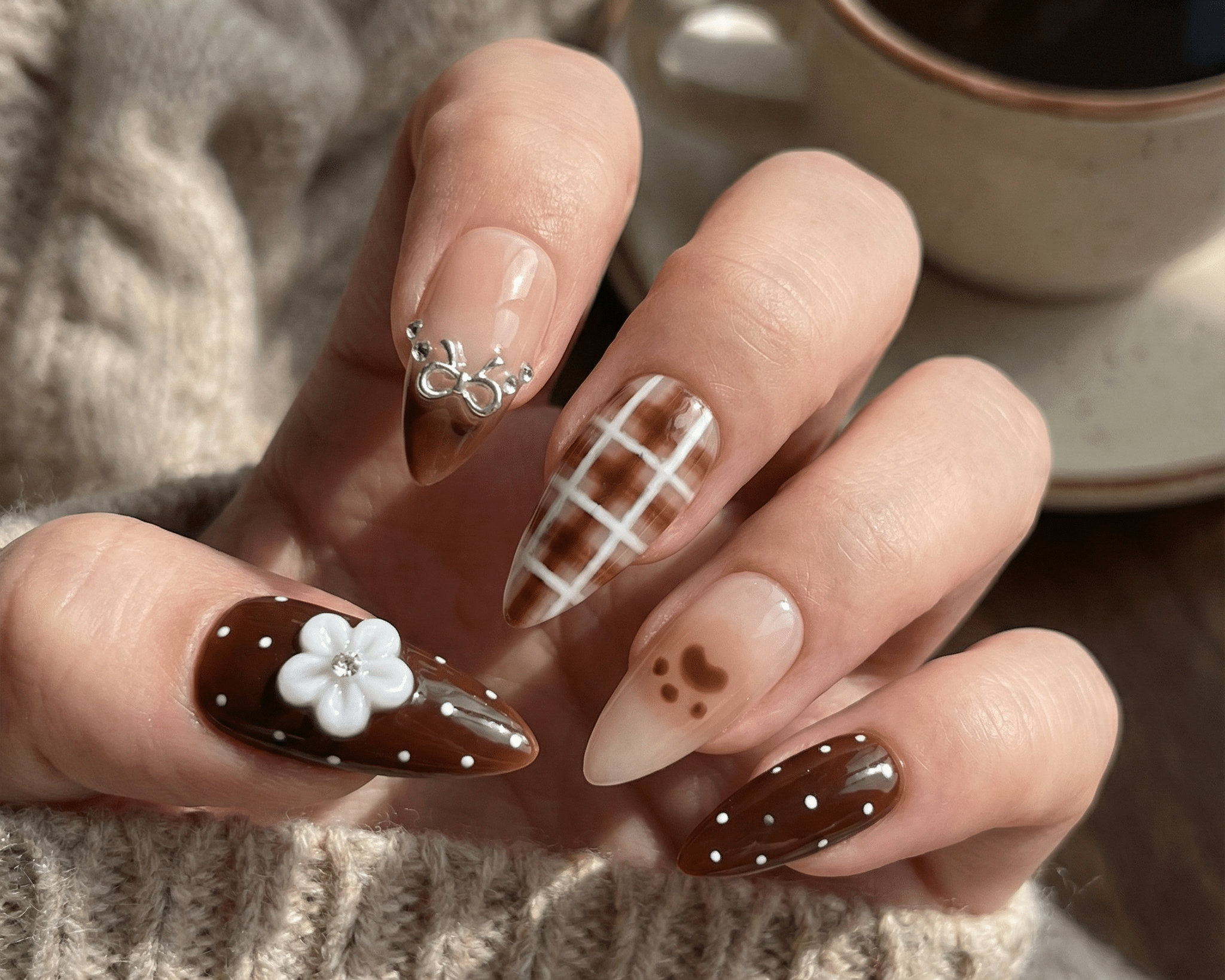 20 Cute Summer Nail Ideas for Short Nails 2026 - Handora Nails