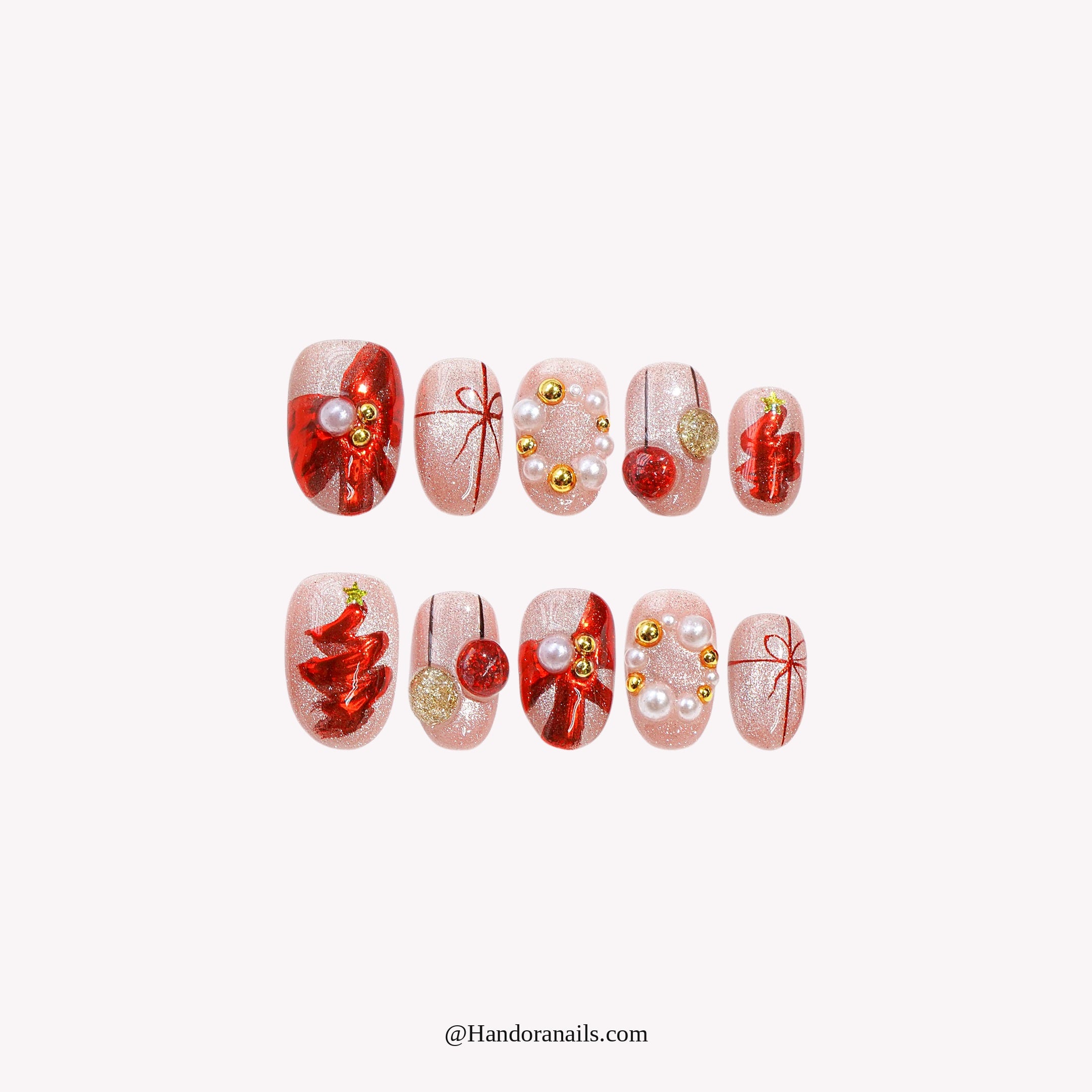 Merry Glow press-on nails – stiletto shape, gold and red