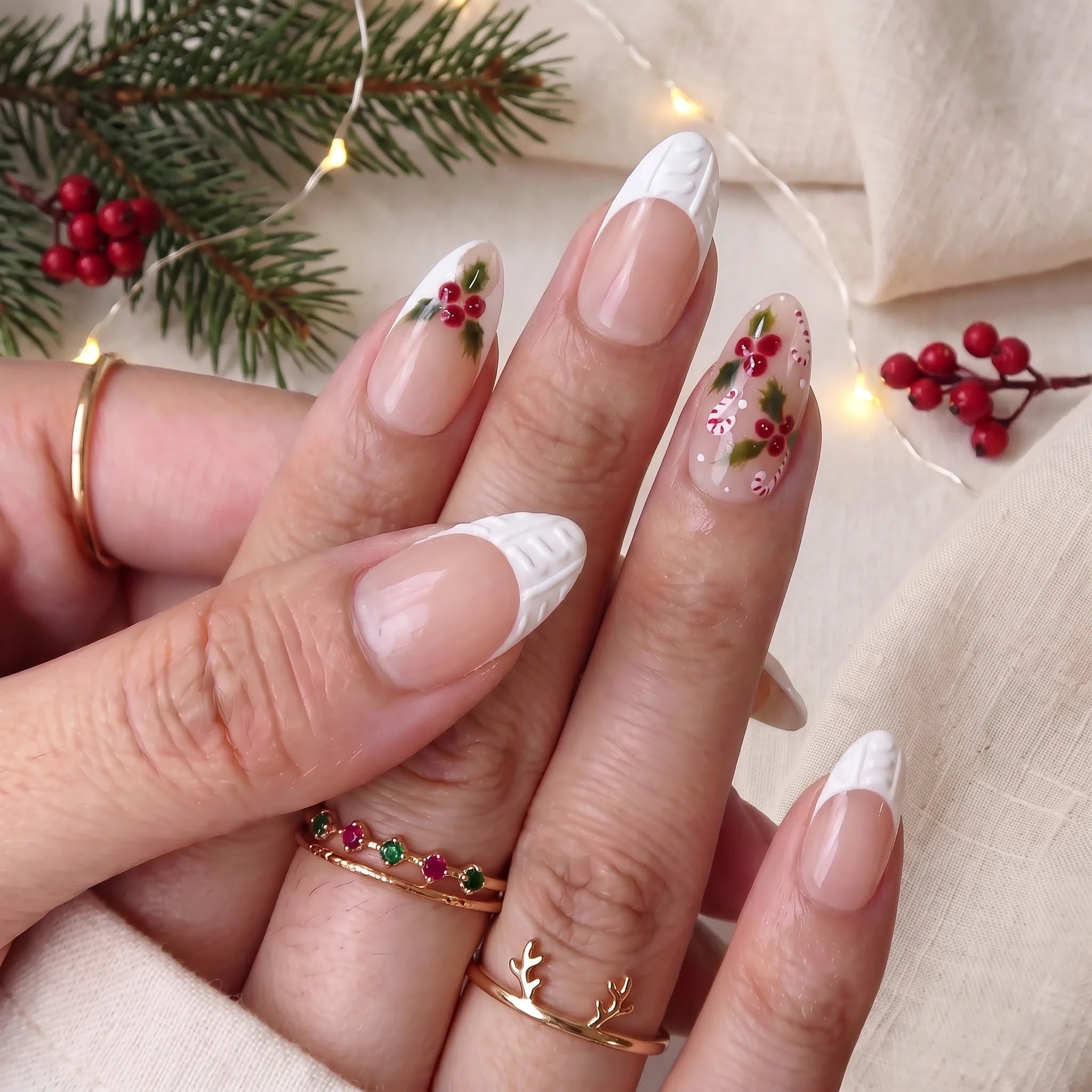 Berry Knit christmas press-on nails – on hand by Handora Nails