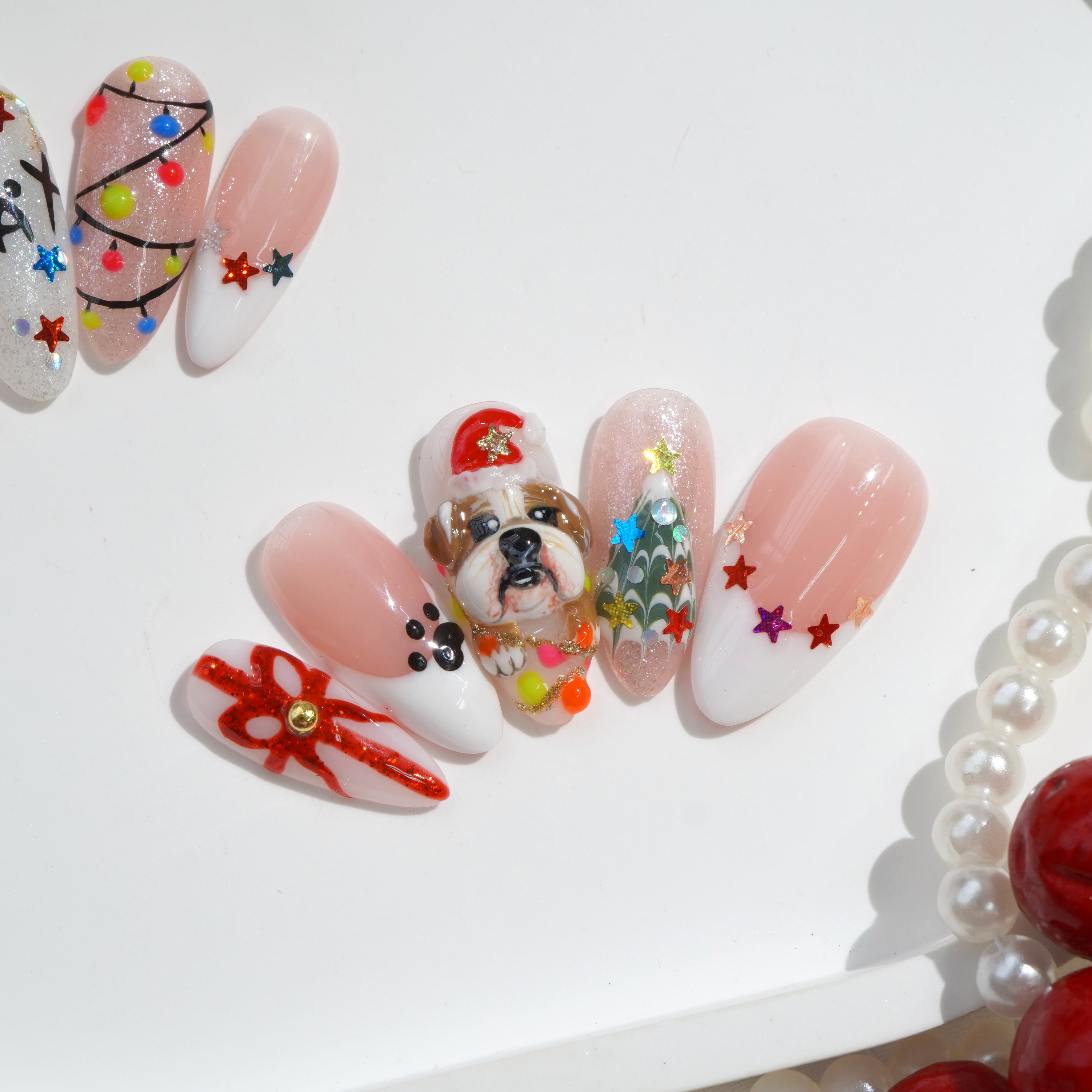 Holiday English Bulldog