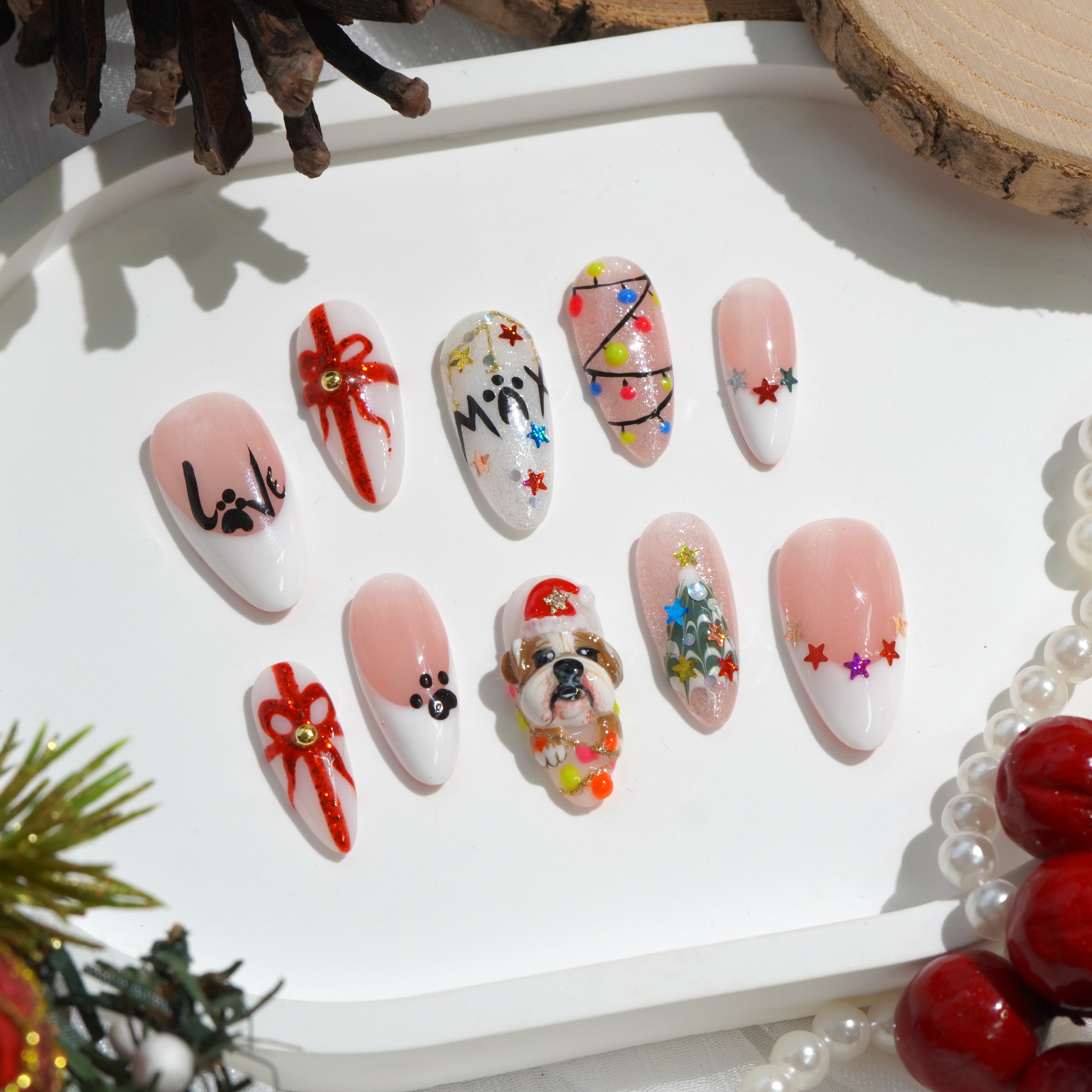 Holiday English Bulldog