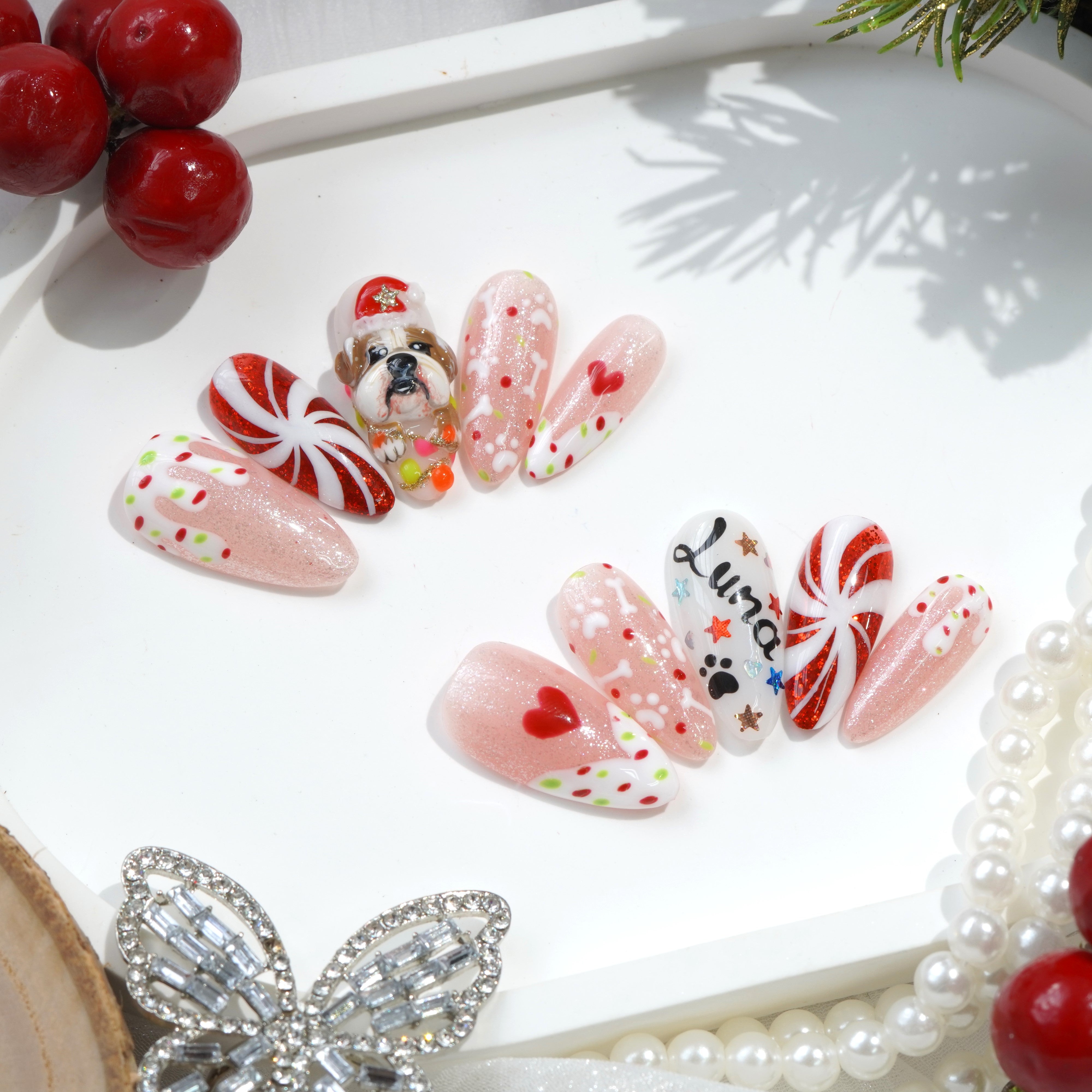 Holiday English Bulldog