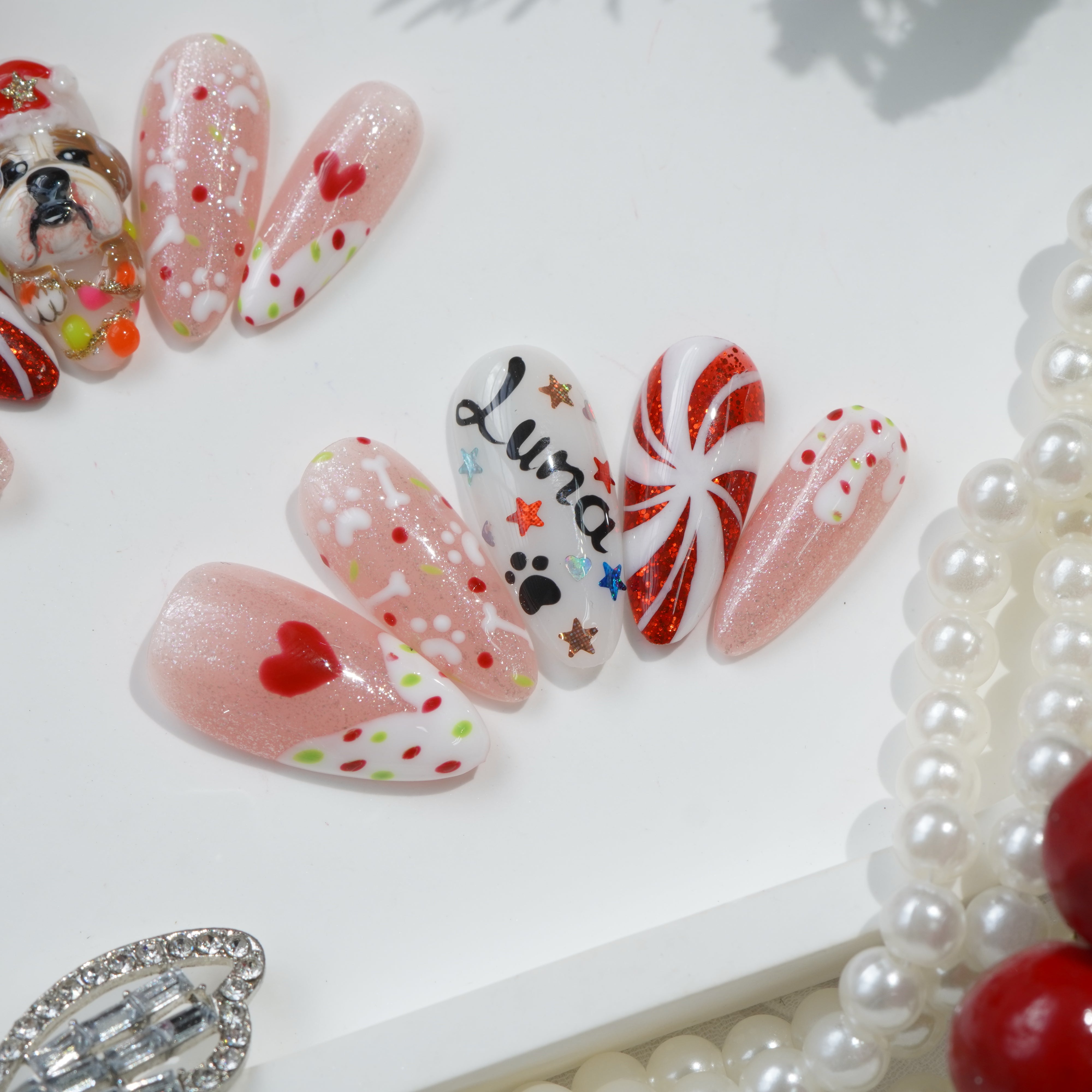 Holiday English Bulldog