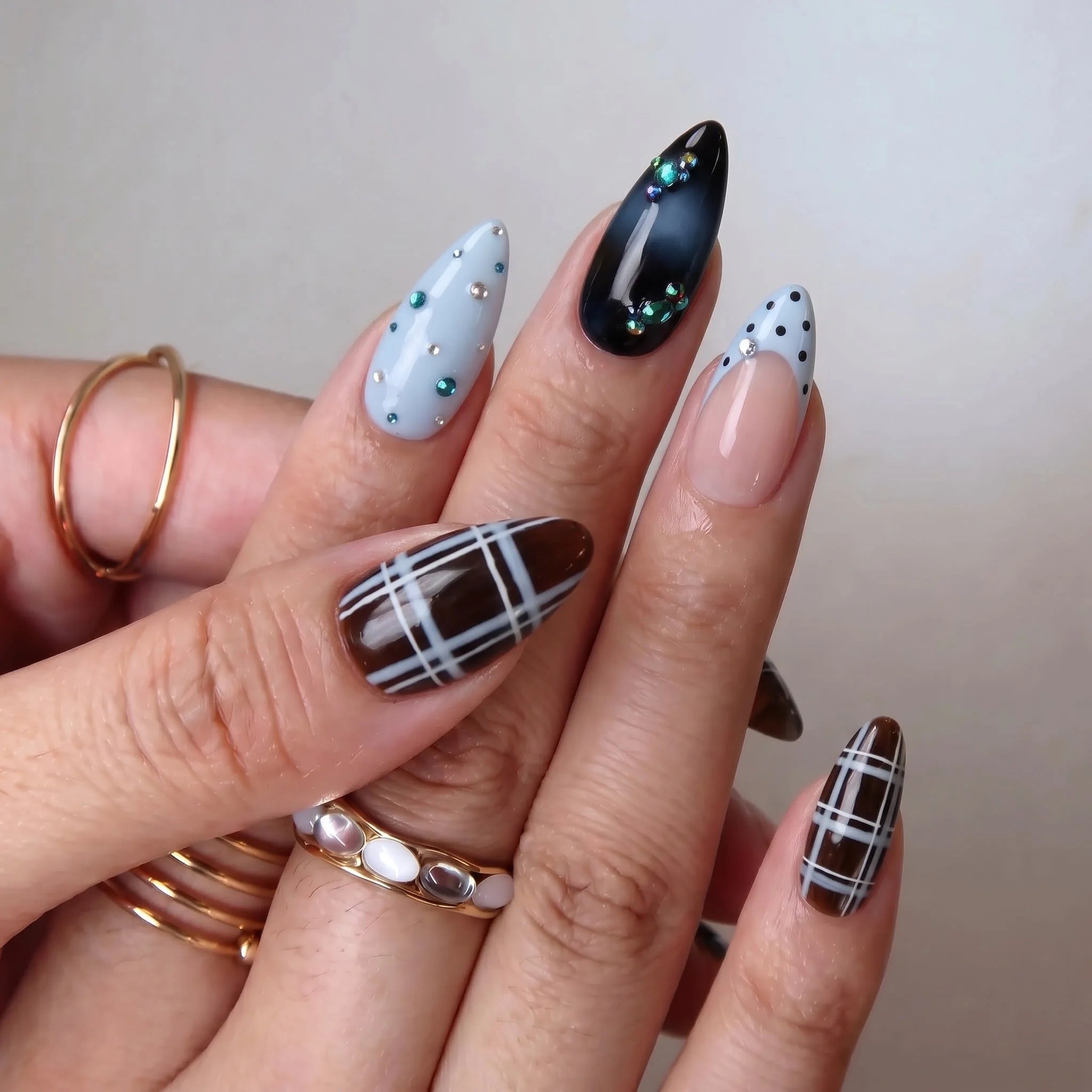 Frost Plaid Christmas press-on nails – on hand by Handora Nails