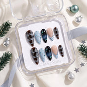 Frost Plaid Christmas press-on nails – in gift box by Handora Nails