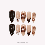 Polka Bloom floral press-on nails by Handora