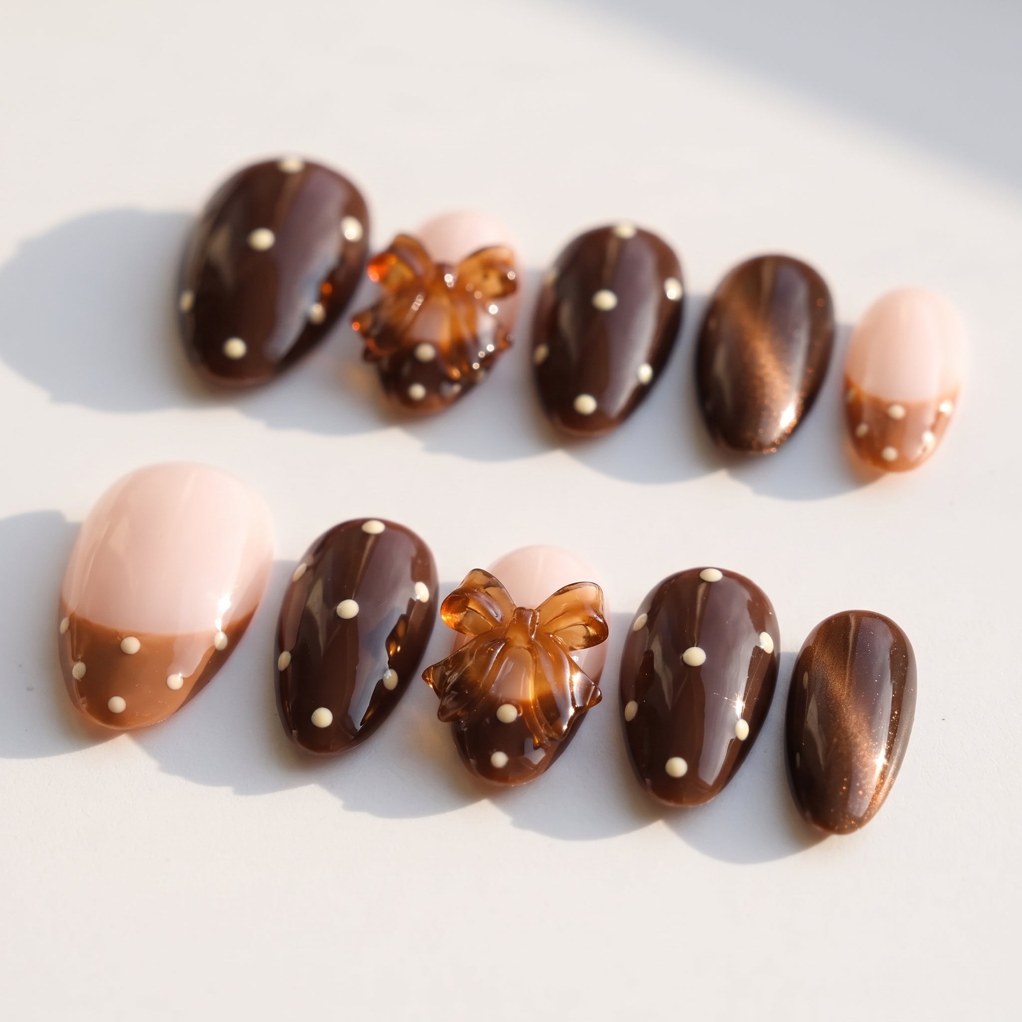 Mocha Dot