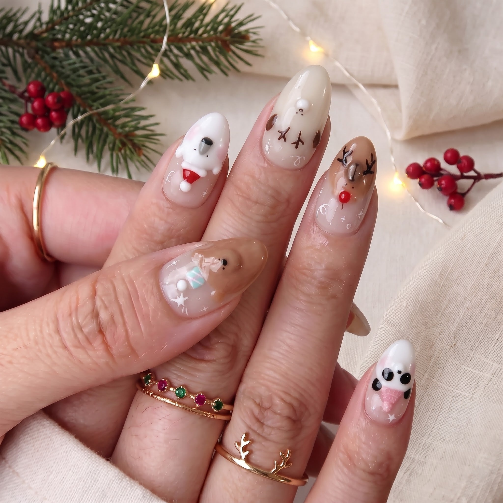Jolly Zoo Christmas press-on nails - design view 3 by Handora Nails