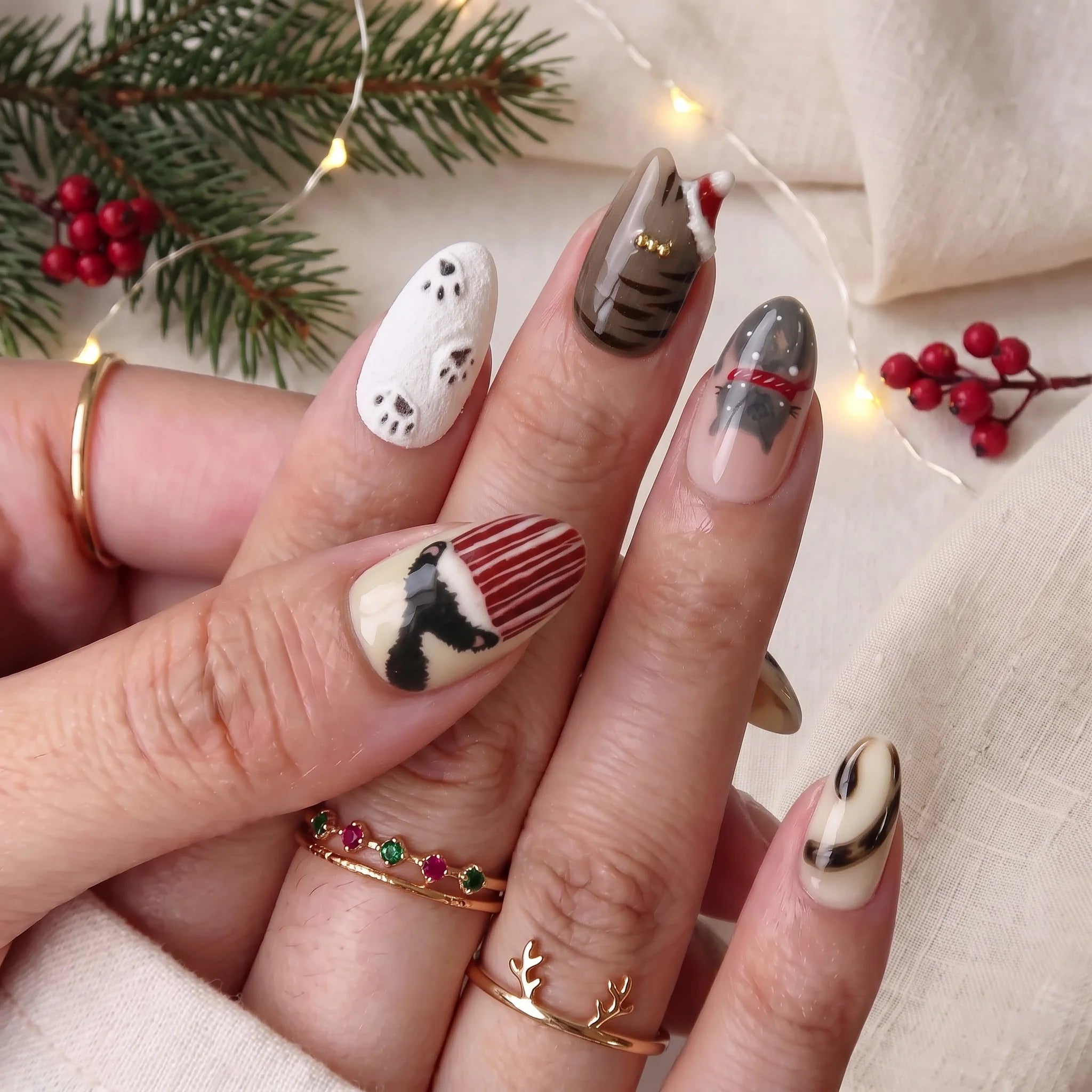 Kitty Stocking Christmas Cat press-on nails – on hand by Handora Nails