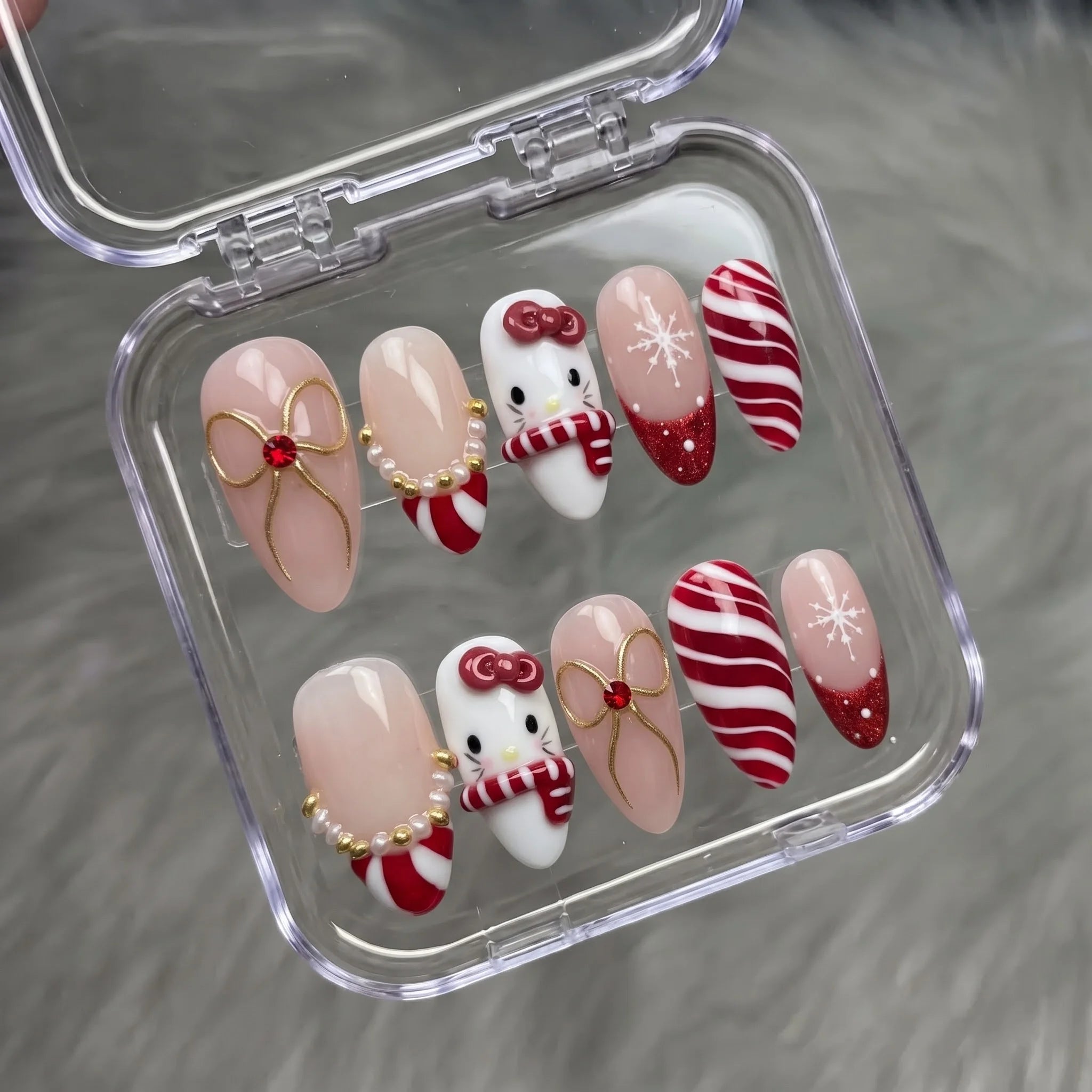 Merry Kitty Candy Cane press-on nails – in gift box by Handora Nails