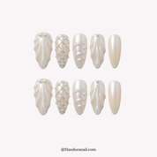 Pearl Lattice