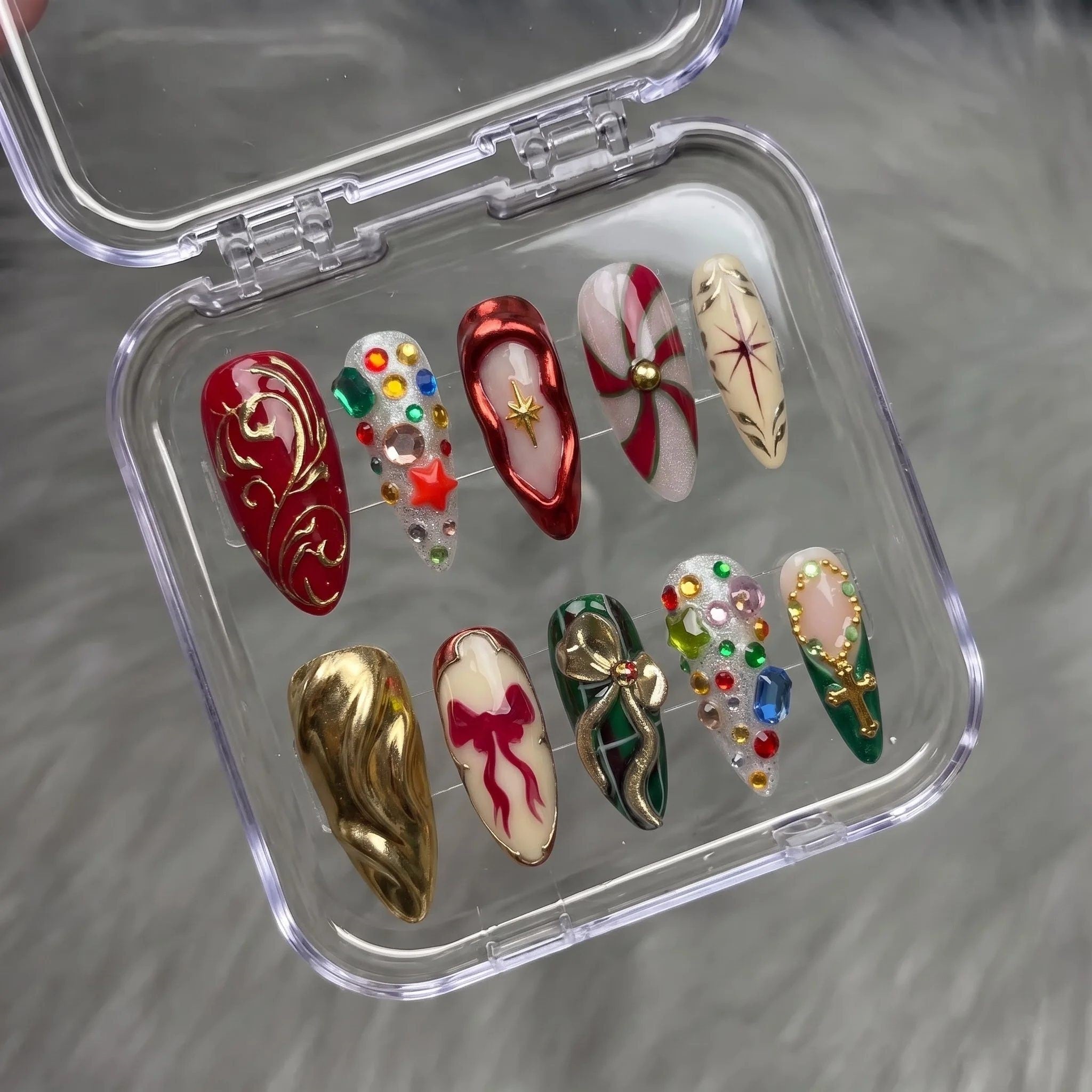 Royal Xmas christmas press-on nails – flat lay and packaging by Handora Nails