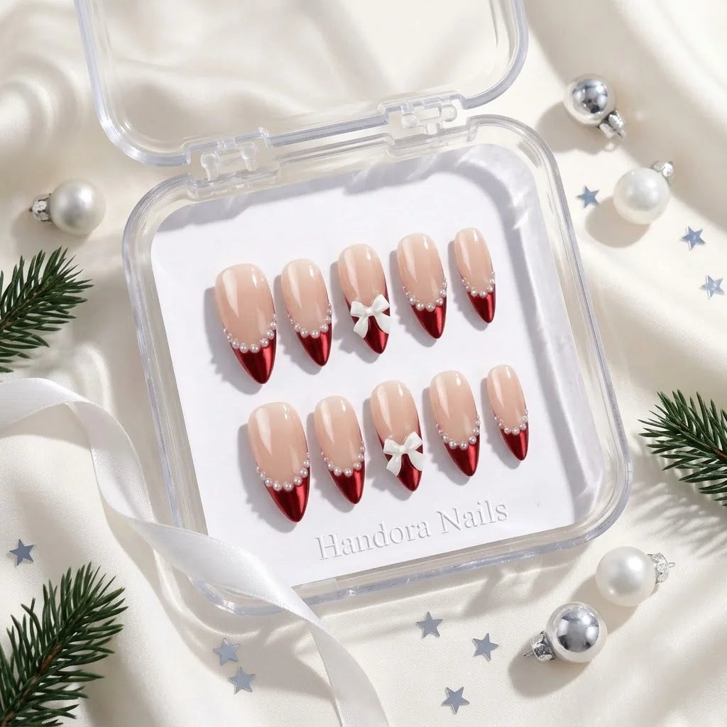 Santa's Bow Chrome French press-on nails – in gift box by Handora Nails