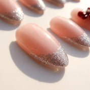 Tinsel Kiss Glitter French press-on nails – close-up by Handora Nails