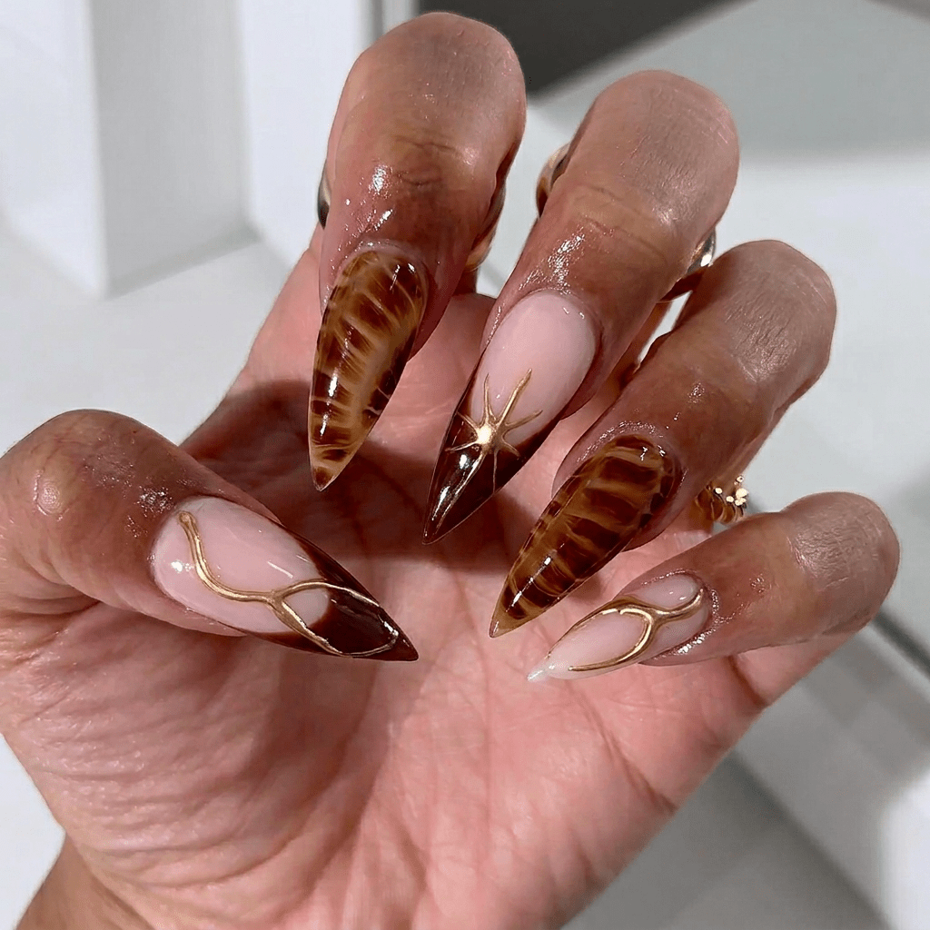 Amber Radiance press-on nails – hand-painted reusable gel set by Handora