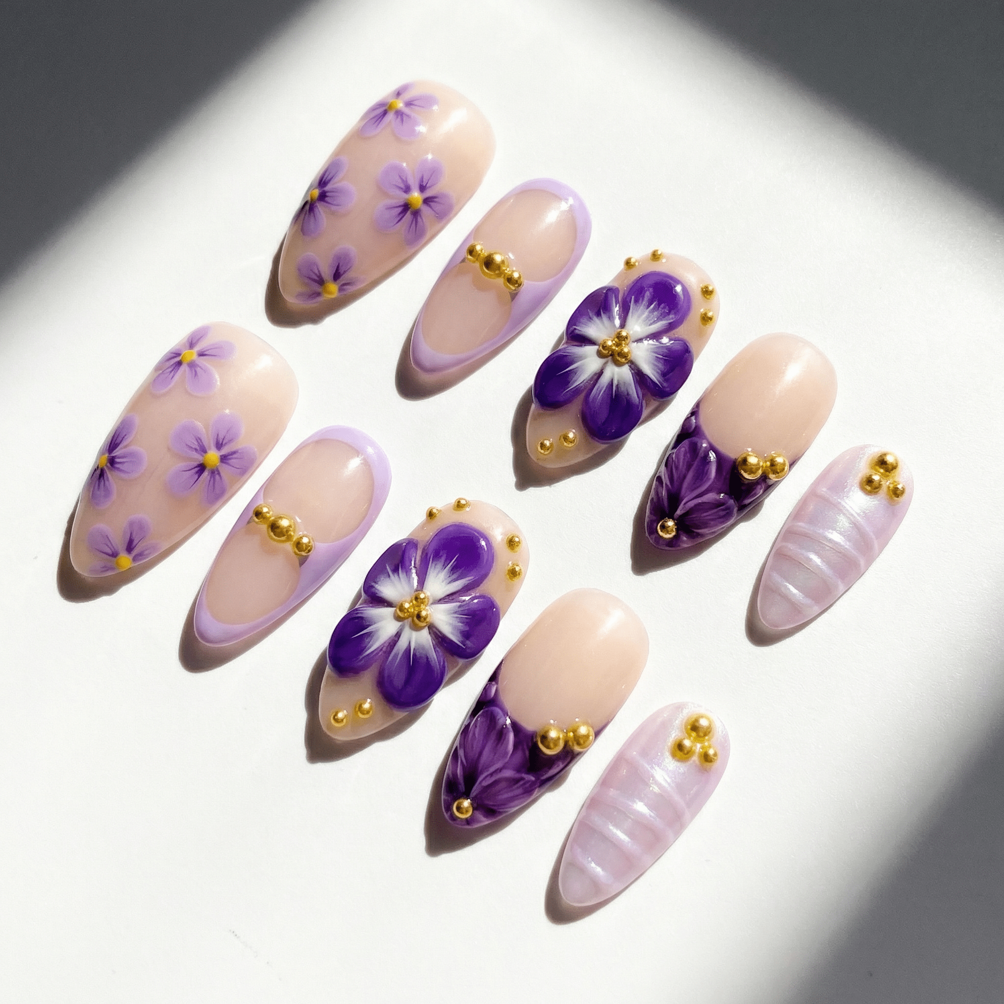 Amethyst Bloom floral nail design – handmade press-on nails by Handora