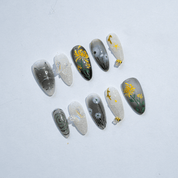 Anime Mums press-on nails – design close-up by Handora