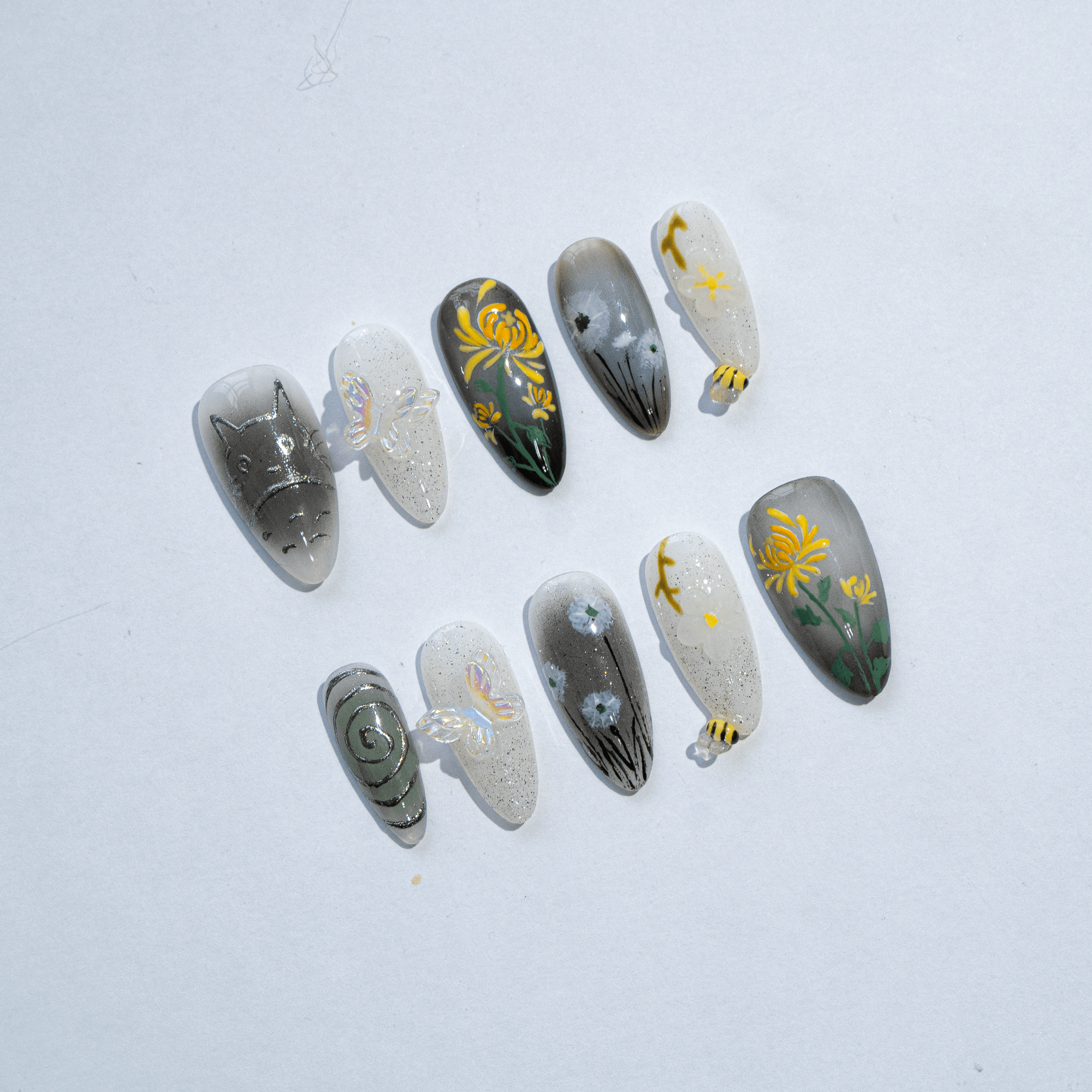 Anime Mums press-on nails – design close-up by Handora