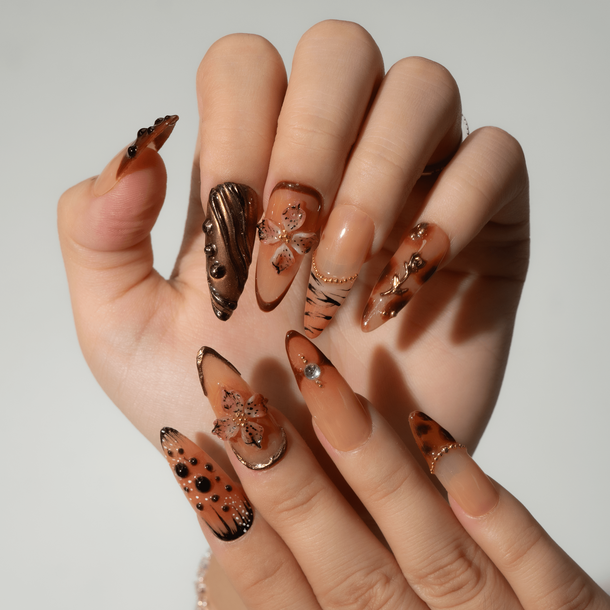Autumn Blossom full press-on nail set – sizes XS–L by Handora