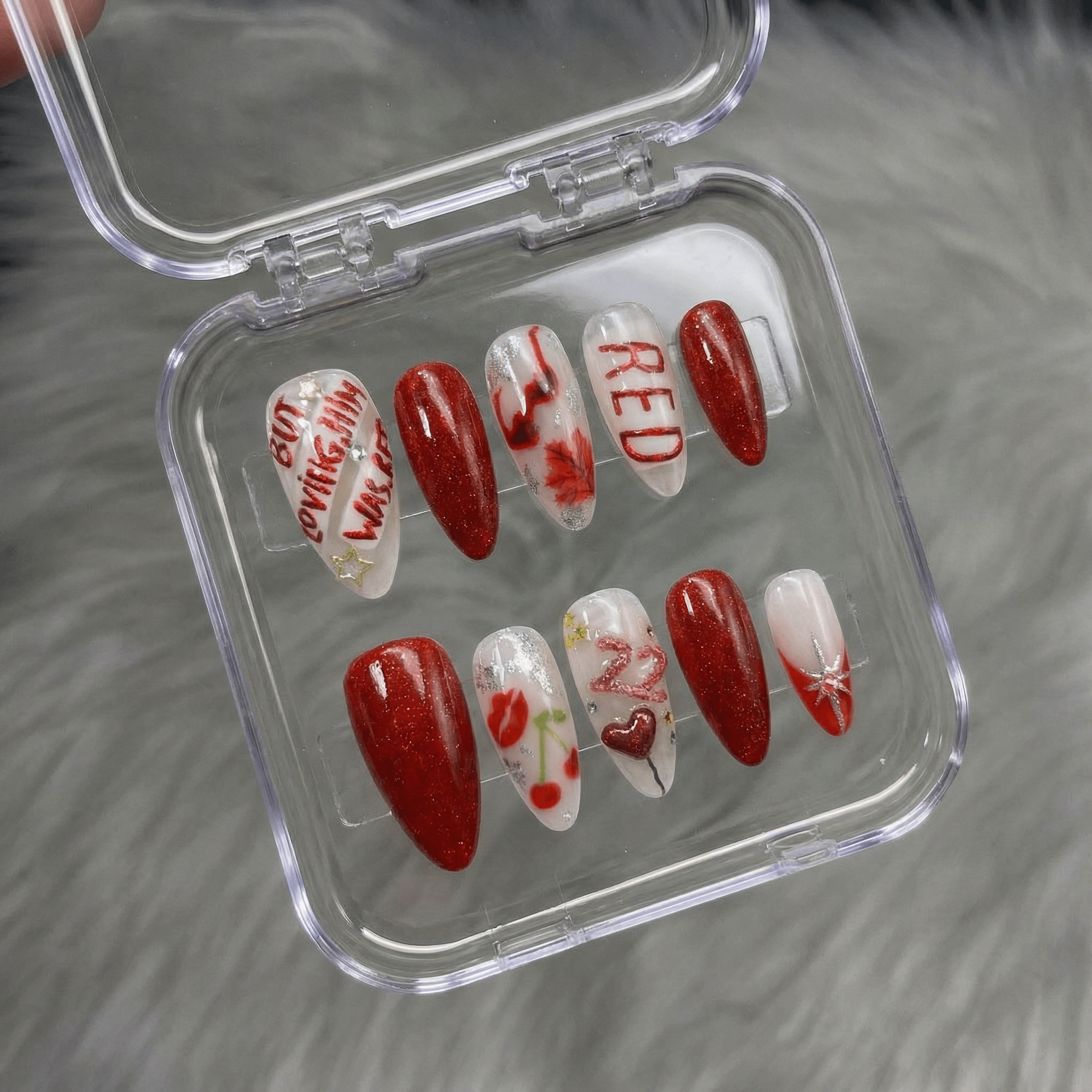 Autumn Leaves nail design – handmade press-on nails by Handora