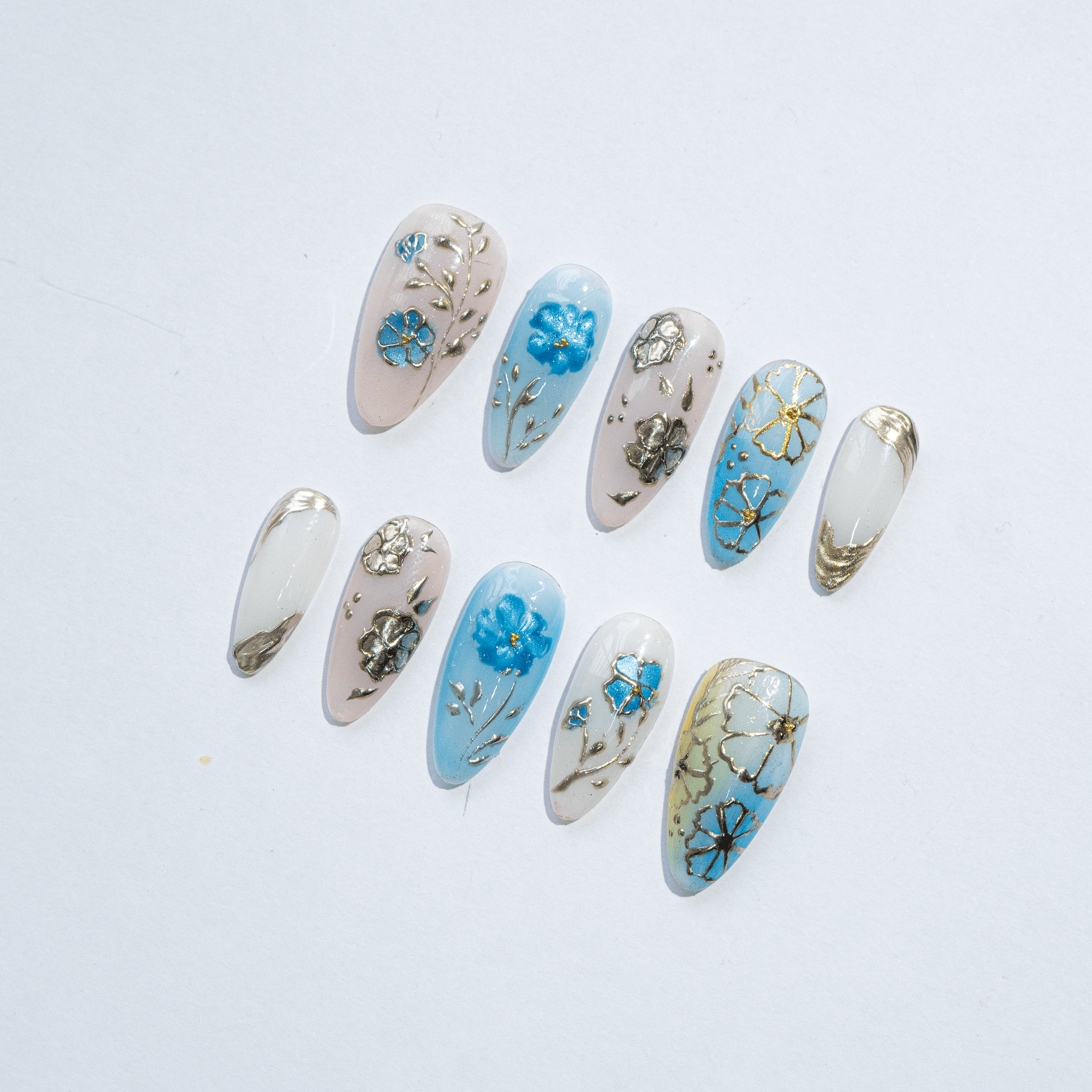 Azure Cosmo press-on nails – design close-up by Handora