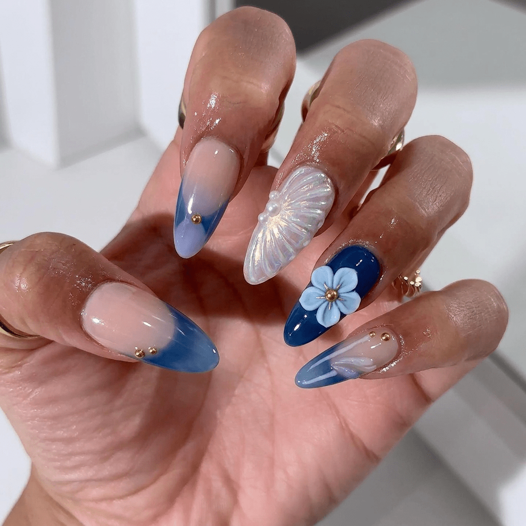 Azure Shell press-on nails – hand-painted reusable gel set by Handora