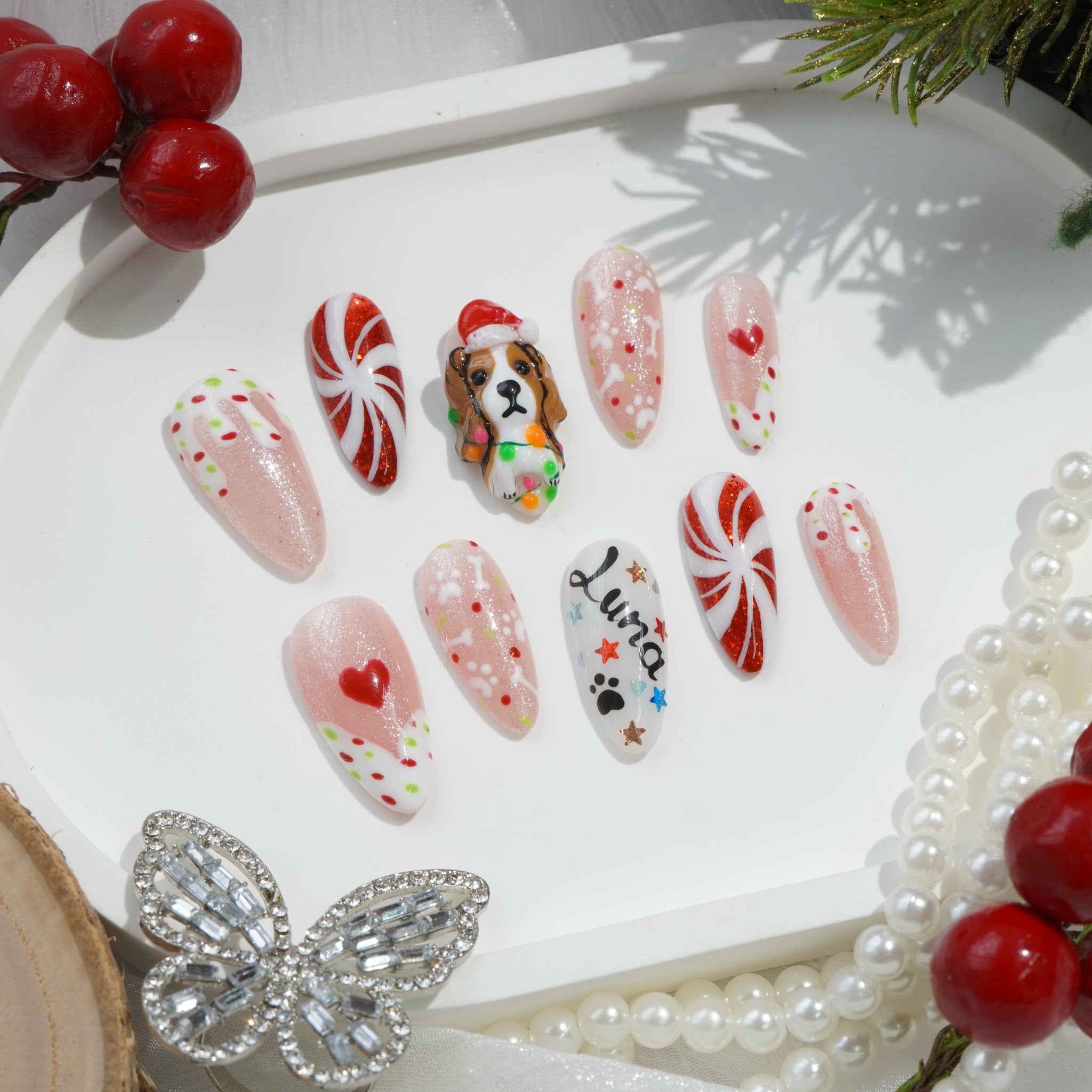 Beagle Spark press-on nails by Handora