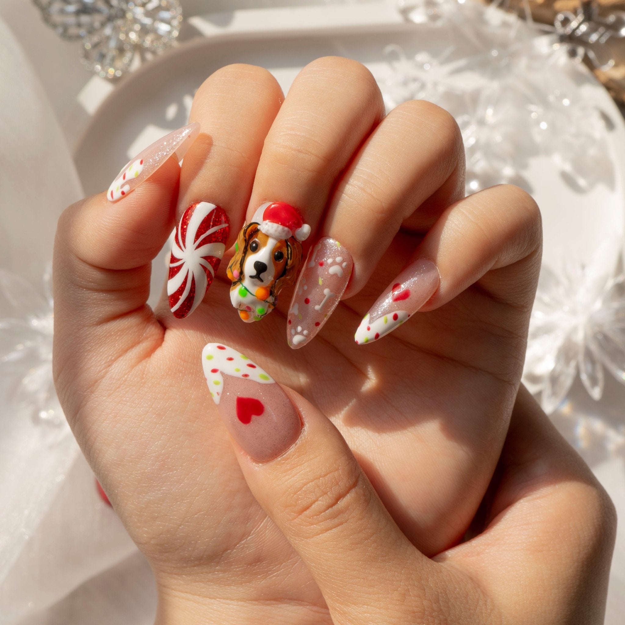 Beagle Spark press-on nails – design close-up by Handora