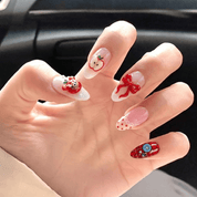 Beary Picnic press-on nails by Handora