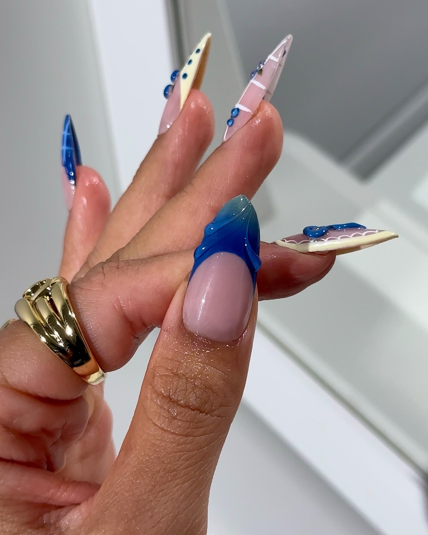 Berry Bows almond press-on nails – design close-up by Handora