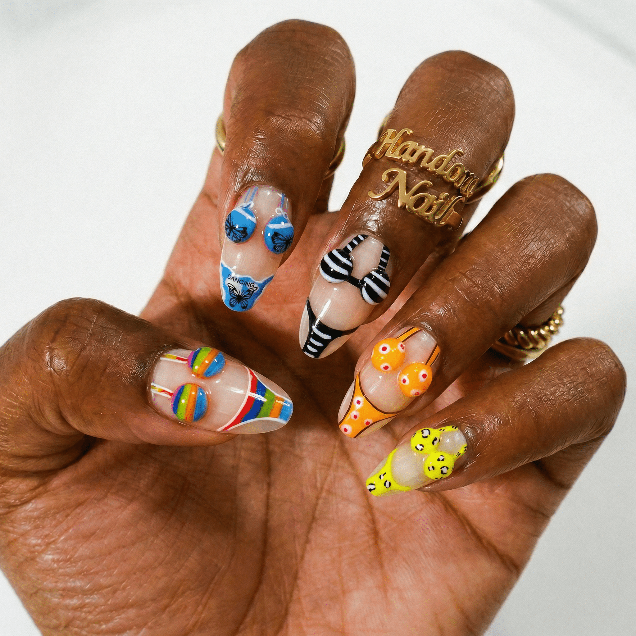 Bikini Summer press-on nails – hand-painted reusable gel set by Handora