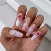 Bloom Tide press-on nails – hand-painted reusable gel set by Handora