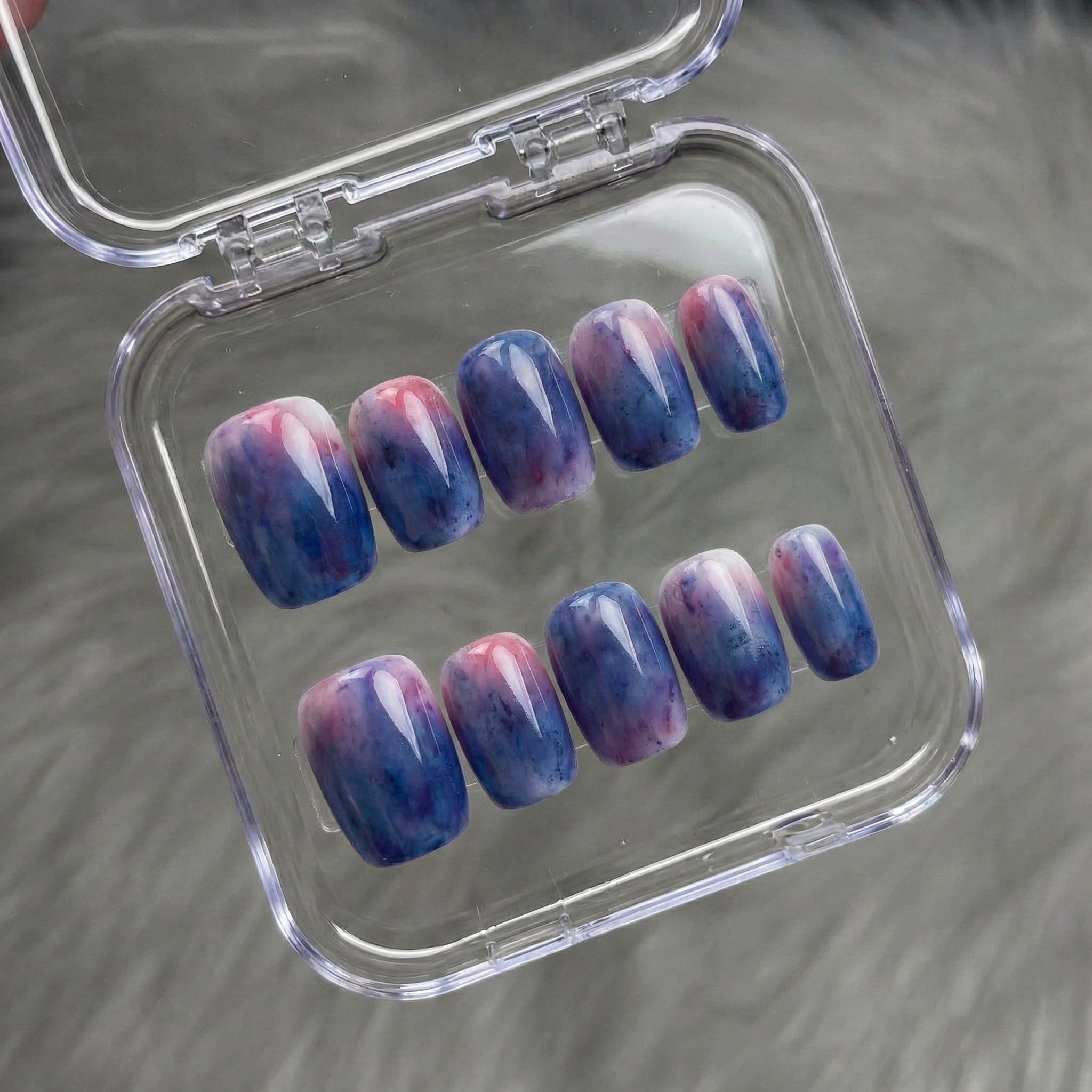 Blueberry Mist full press-on nail set – sizes XS–L by Handora