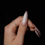 Blushveil press-on nails – design close-up by Handora
