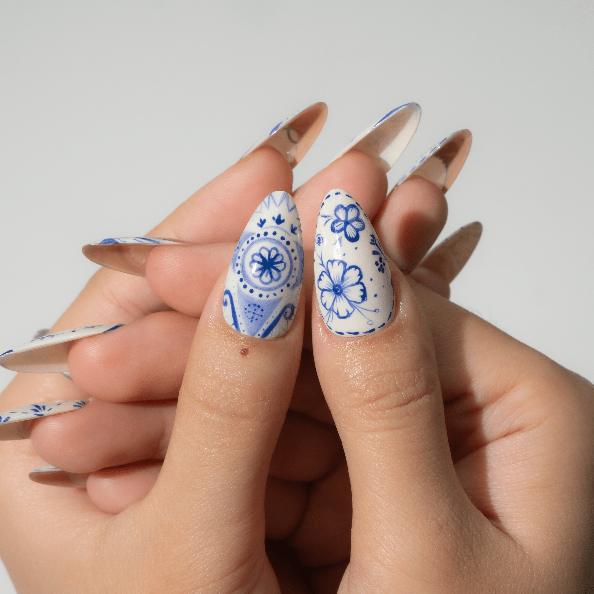 Ceramic Bloom almond press-on nails – design close-up by Handora