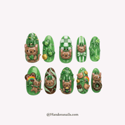 Clover Cat 3d press-on nails by Handora