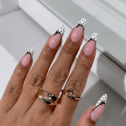 Coquette Bow press-on nails – design close-up by Handora