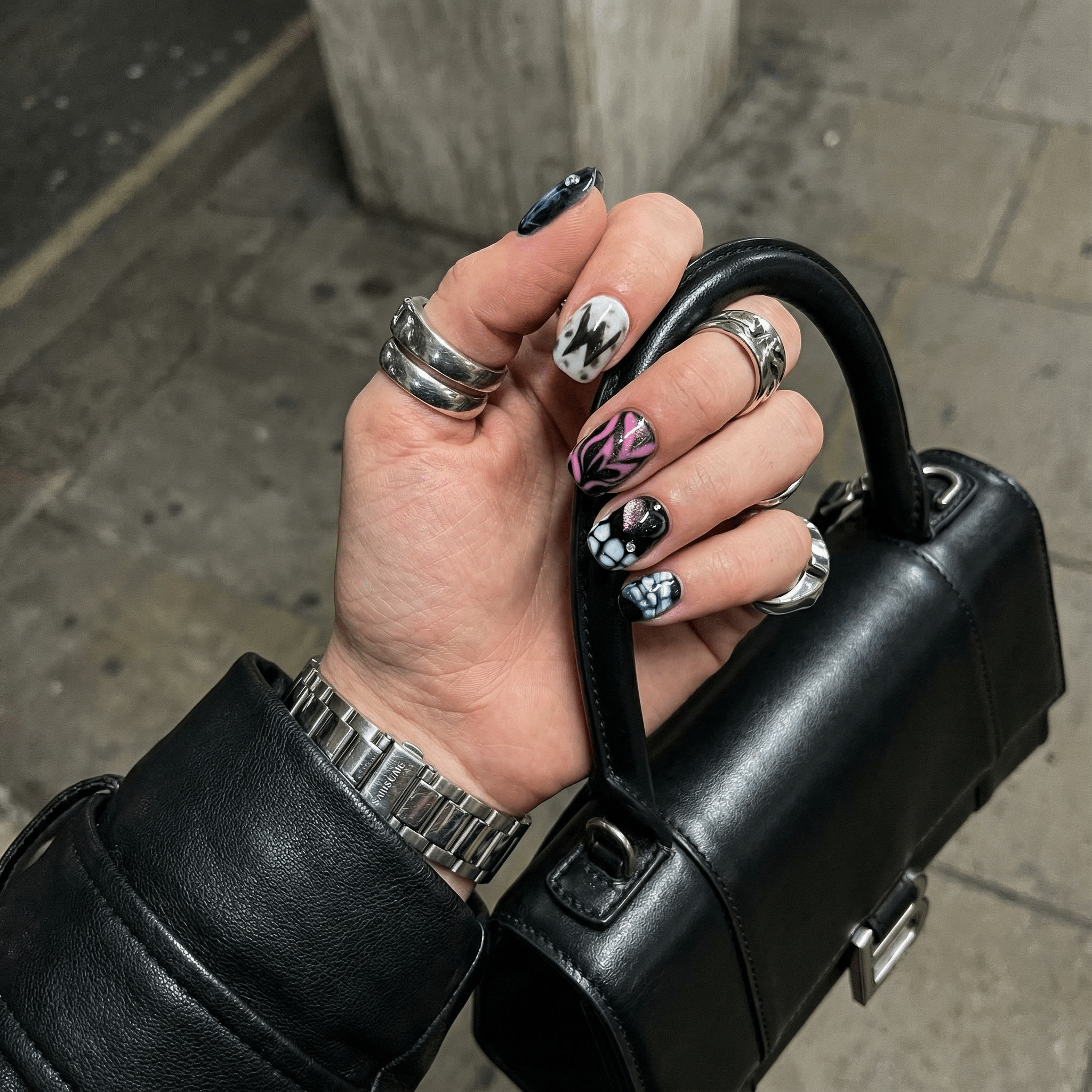 Cosmic Flutter press-on nails – hand-painted reusable gel set by Handora