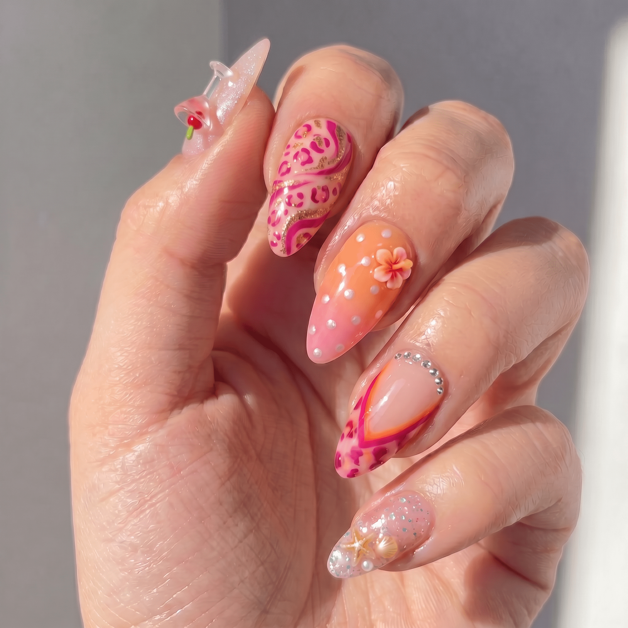 Cosmopolitan french tip nail design – handmade press-on nails by Handora
