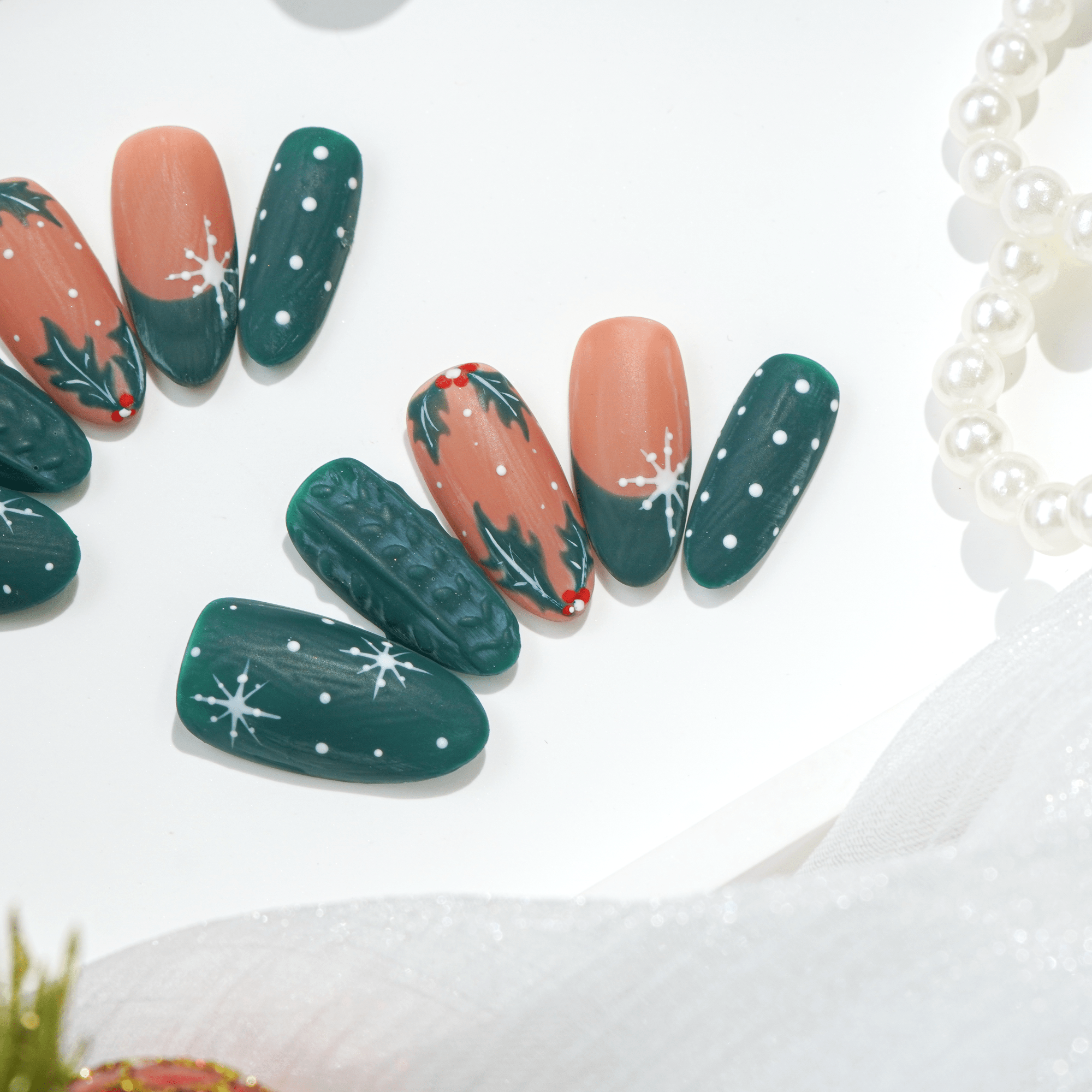 Cozy Emerald winter nail design – handmade press-on nails by Handora