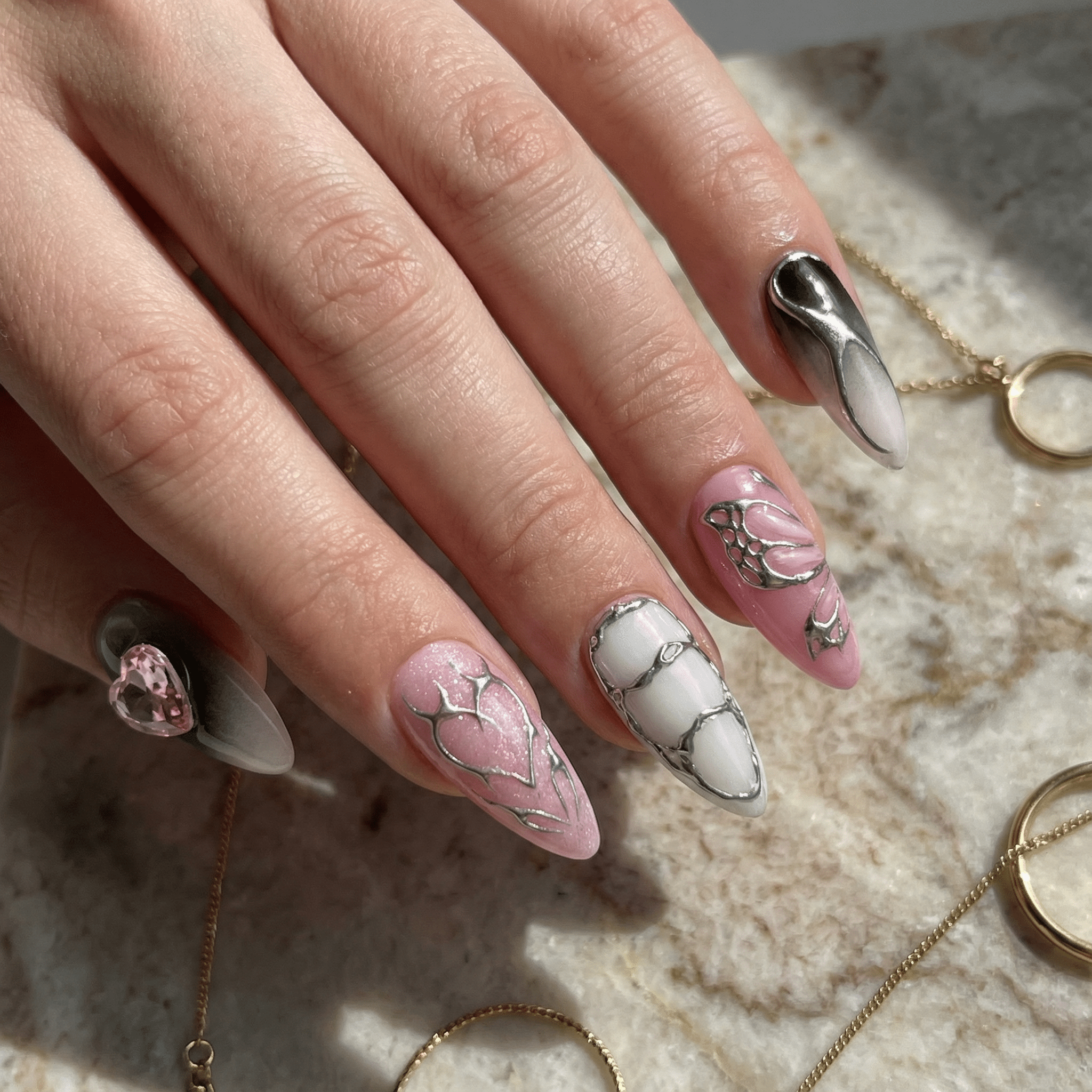 Cyber Heart press-on nails – hand-painted reusable gel set by Handora