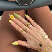 Daffodil Bloom press-on nails by Handora