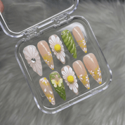 Daisy Butterfly press-on nails – design close-up by Handora