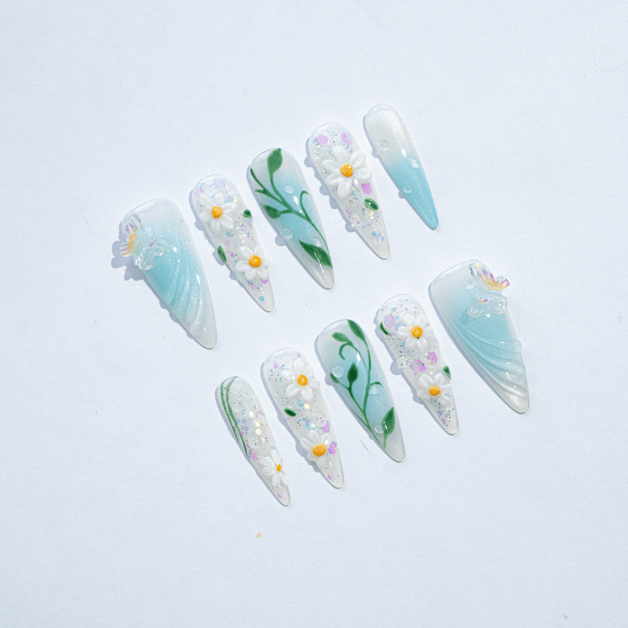 Daisy Garden 3d nail design – handmade press-on nails by Handora