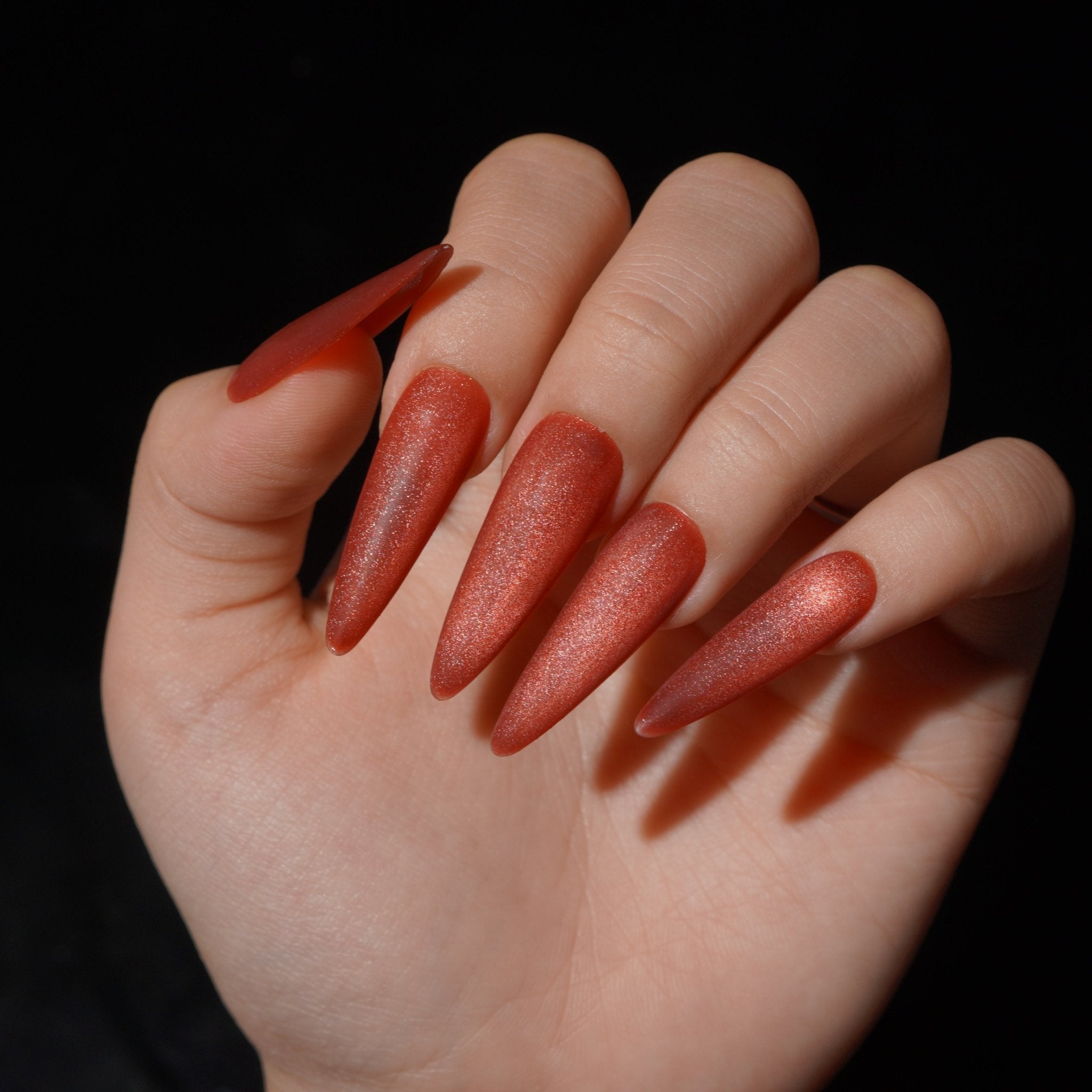 Emberveil cat eye nail design – handmade press-on nails by Handora