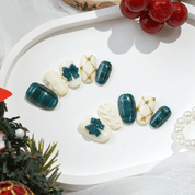 Emerald Gift green oval press-on nails by Handora