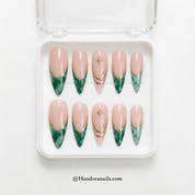 Emerald Marble press-on nails – design close-up by Handora