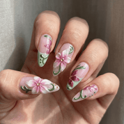 Flora Veridian press-on nails – hand-painted reusable gel set by Handora