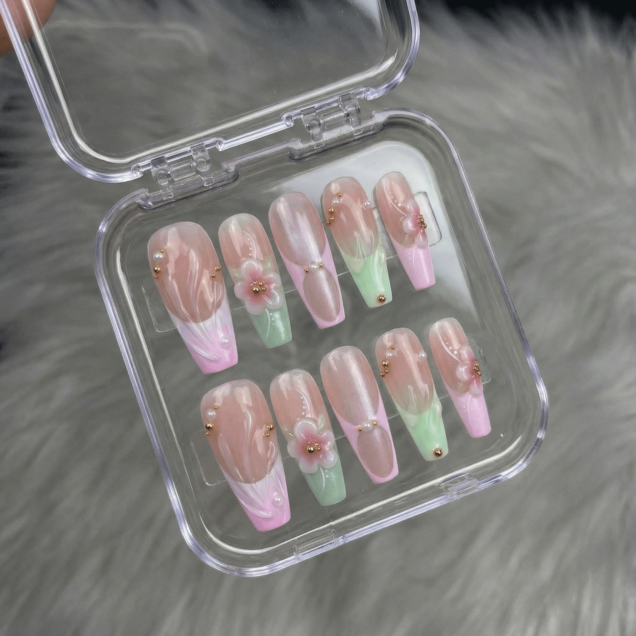 Floral Bloom floral nail design – handmade press-on nails by Handora