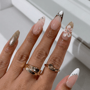 Floral Elegance press-on nails – hand-painted reusable gel set by Handora